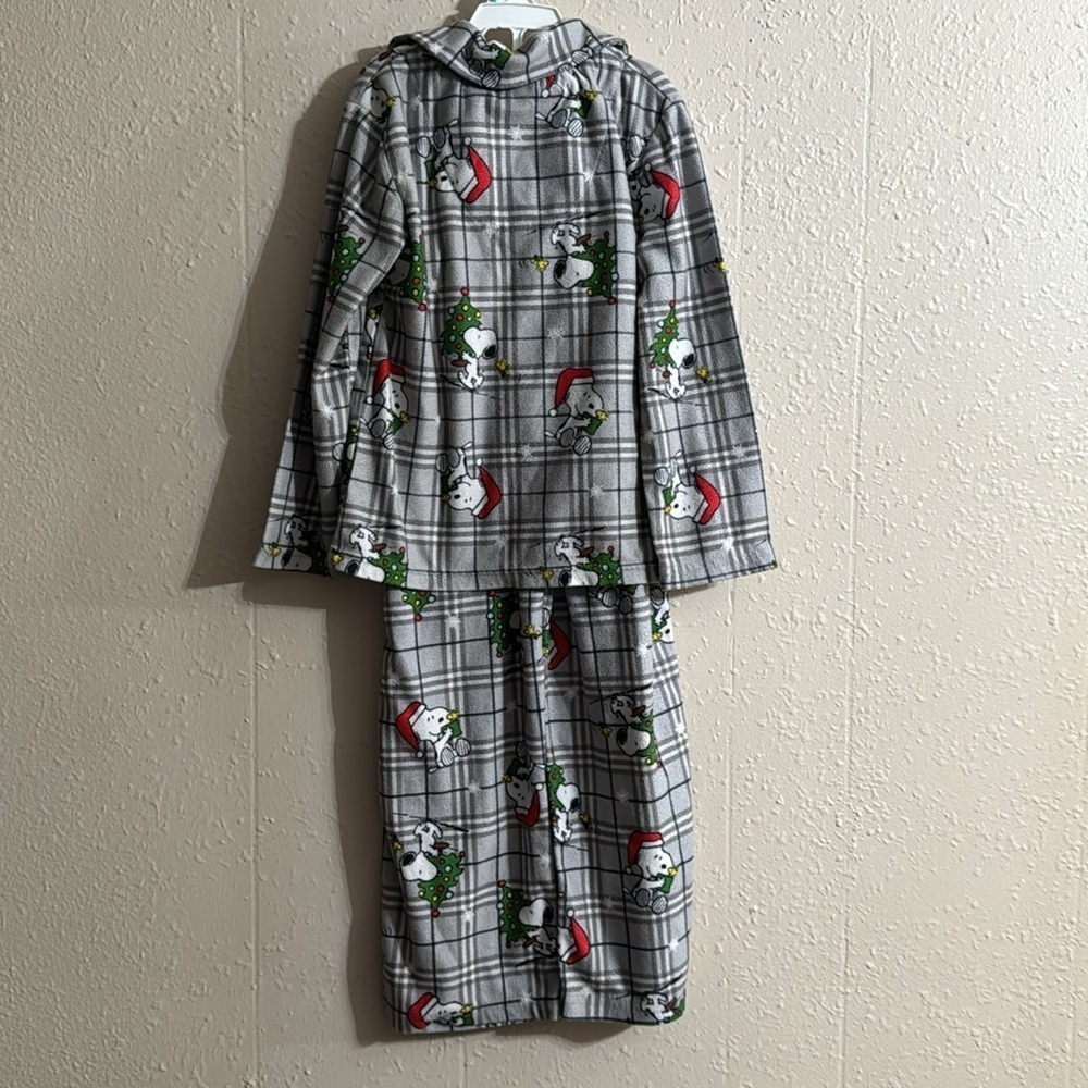 Pajama Set - Picture 5 of 9